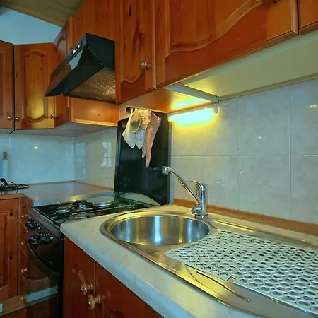 Casa Angelo Vikendica *