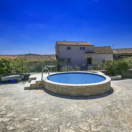 Casa Angelo Vikendica